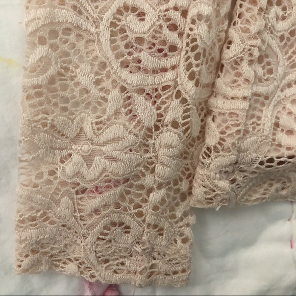 Candie’s Light Pink Cross V-neck Lace Long Sleeve - Picture 4 of 6